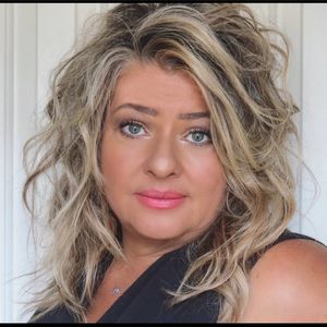 Meet your Posher, Sue